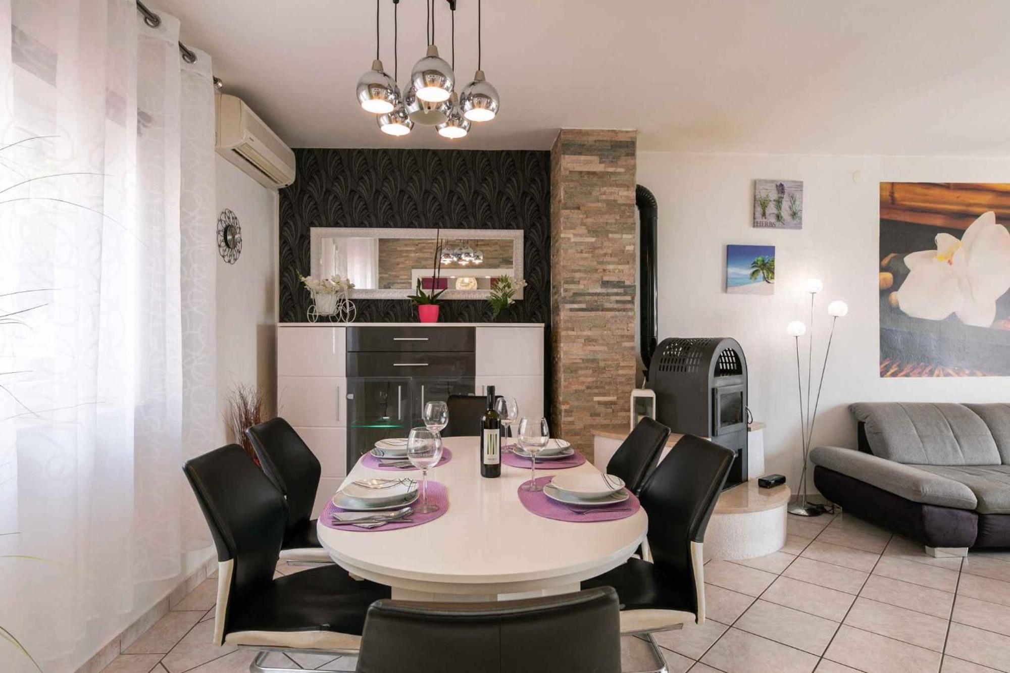 Apartment In Crikvenica 39210 Extérieur photo
