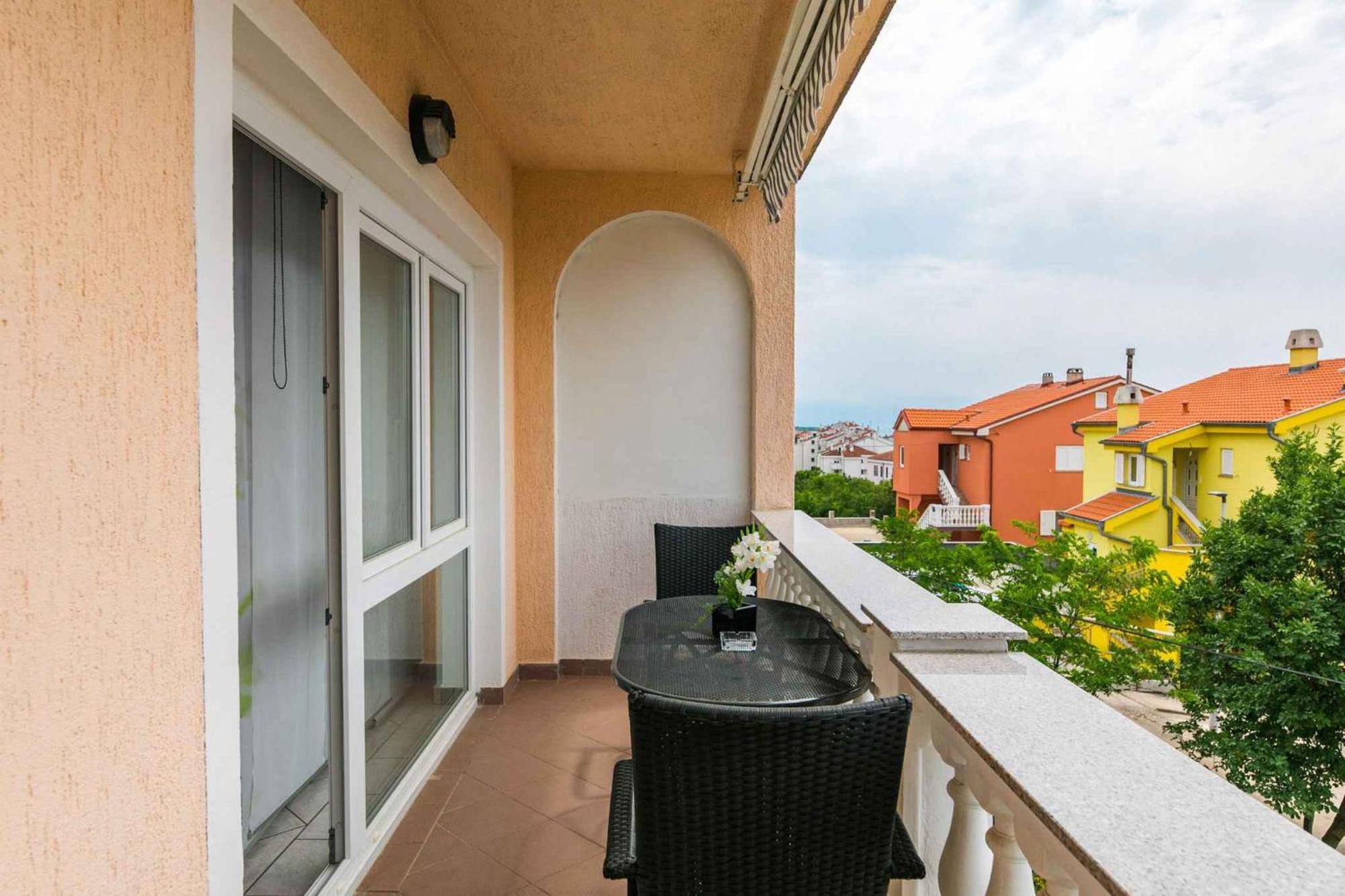 Apartment In Crikvenica 39210 Extérieur photo
